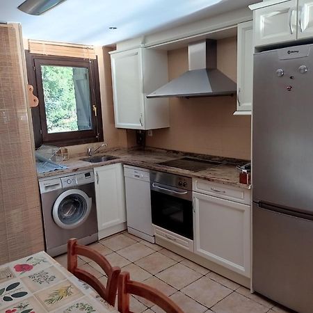Vivienda Isabel Apartment Sesué Екстериор снимка