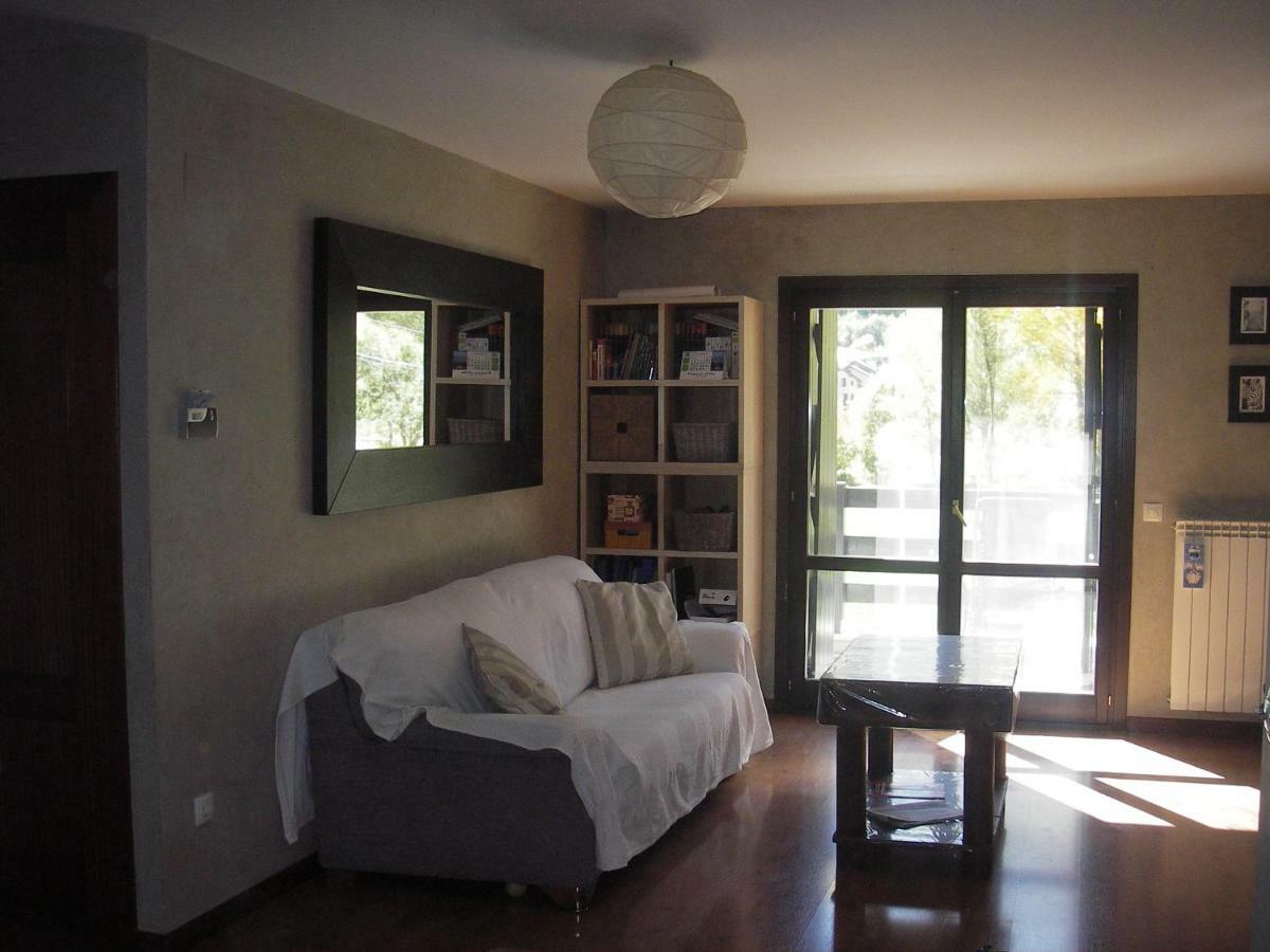 Vivienda Isabel Apartment Sesué Екстериор снимка
